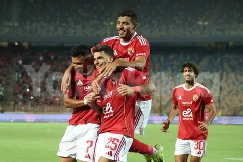 احتفال زيزو ورسالة جماهير الزمالك.. لقطات الجولة الثانية للدوري (صور)